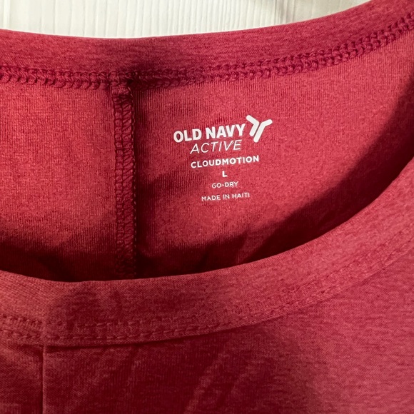 Old Navy Red‎ Crop T-Shirt Short Sleeve - Picture 2 of 4